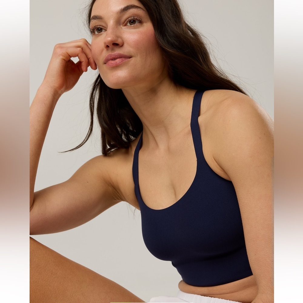 OFFLINE By Aerie Real Me Hold Up! Racerback Royal Navy Sports Bra Size L/G DD
